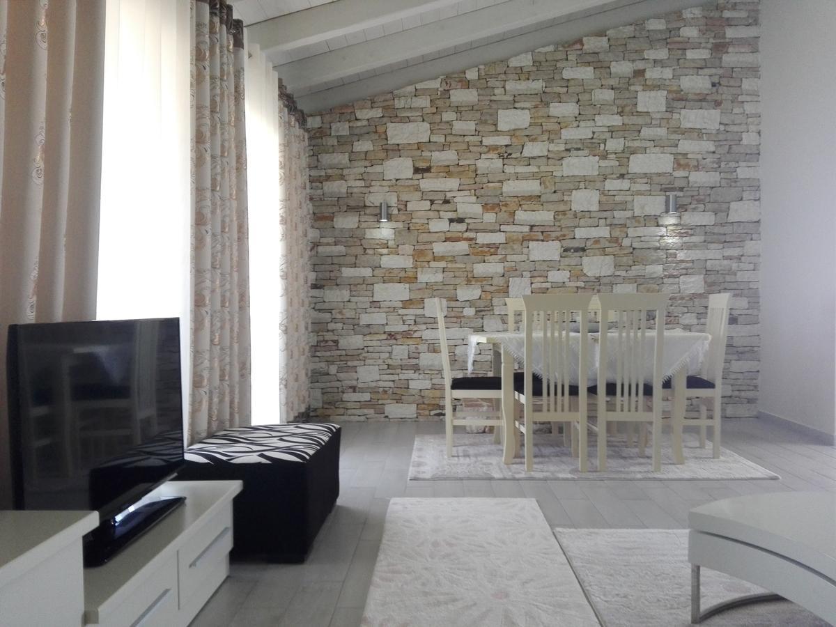 Vip Apartment By "Murati" Ksamil Exteriör bild
